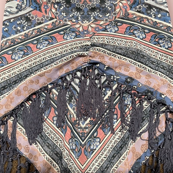 Bandana Fringe Top - Picture 3 of 3